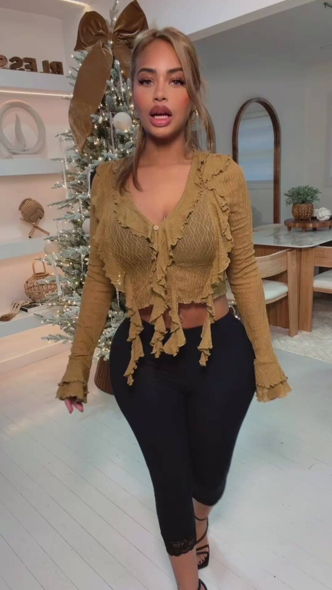 Black Laced Trim Capri Leggings